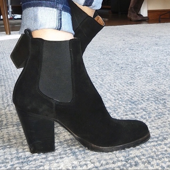 Frey black suede ankle boot size 10 - Picture 3 of 4